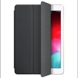 Charcoal Gray Apple IPad Cover